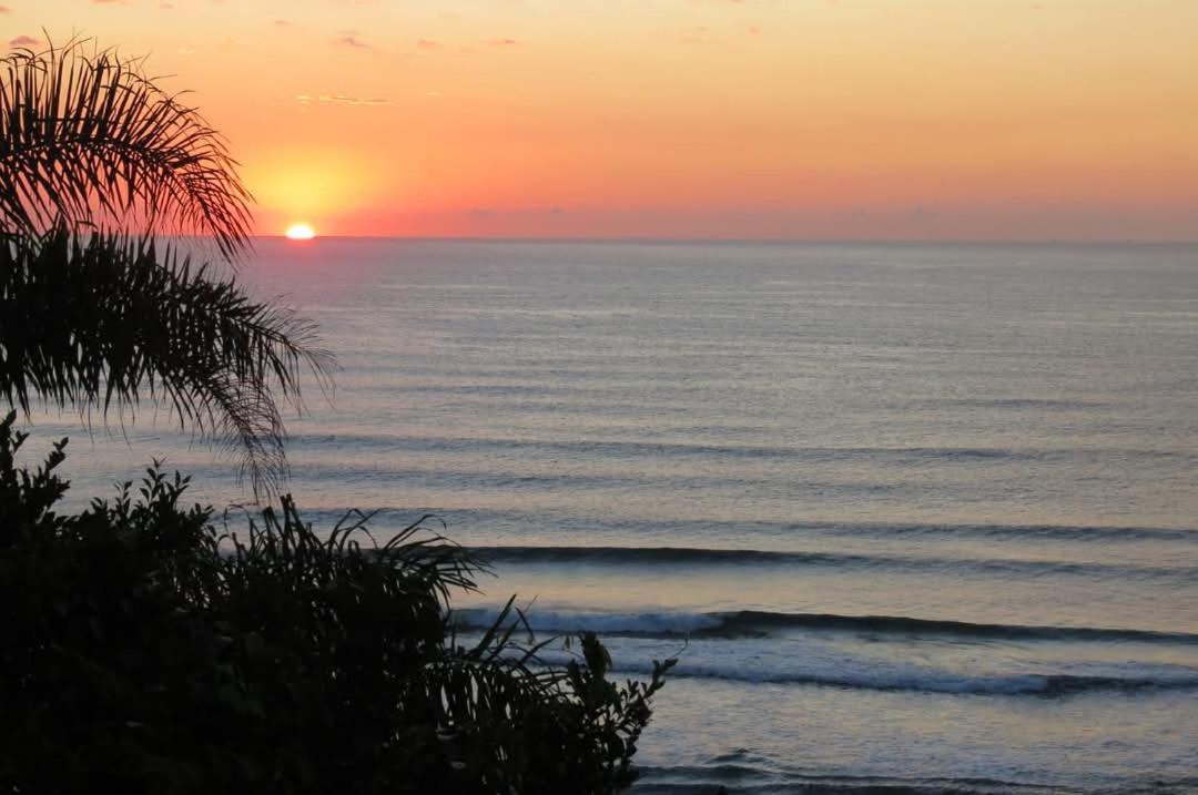 Pousada Pimenta Rosa - Praia Do Rosa - Sc Bagian luar foto